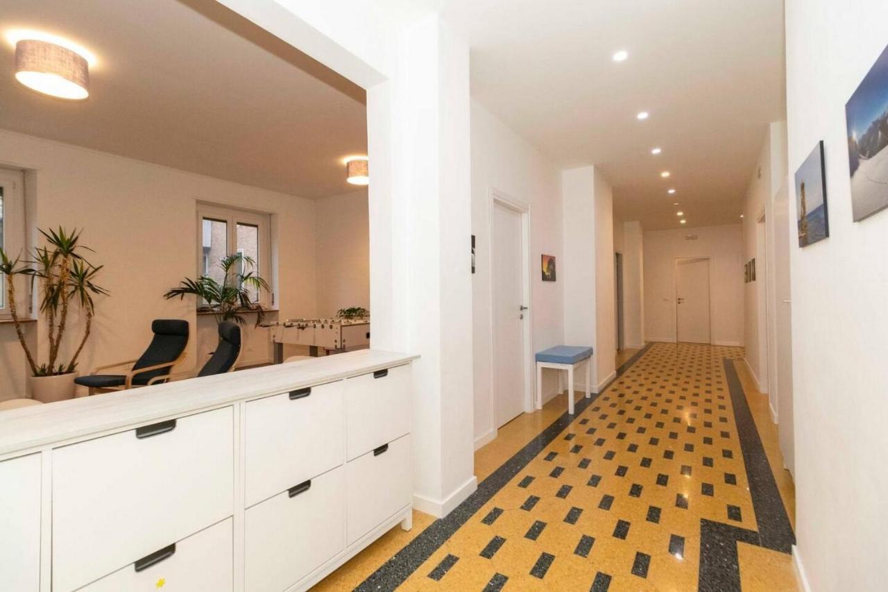 New! Cit Turin Elegant Apt With Parking Bagian luar foto